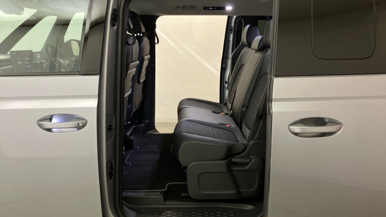 Volkswagen ID. Buzz 210kW Style Pro 79kWh 5dr Auto Electric Estate